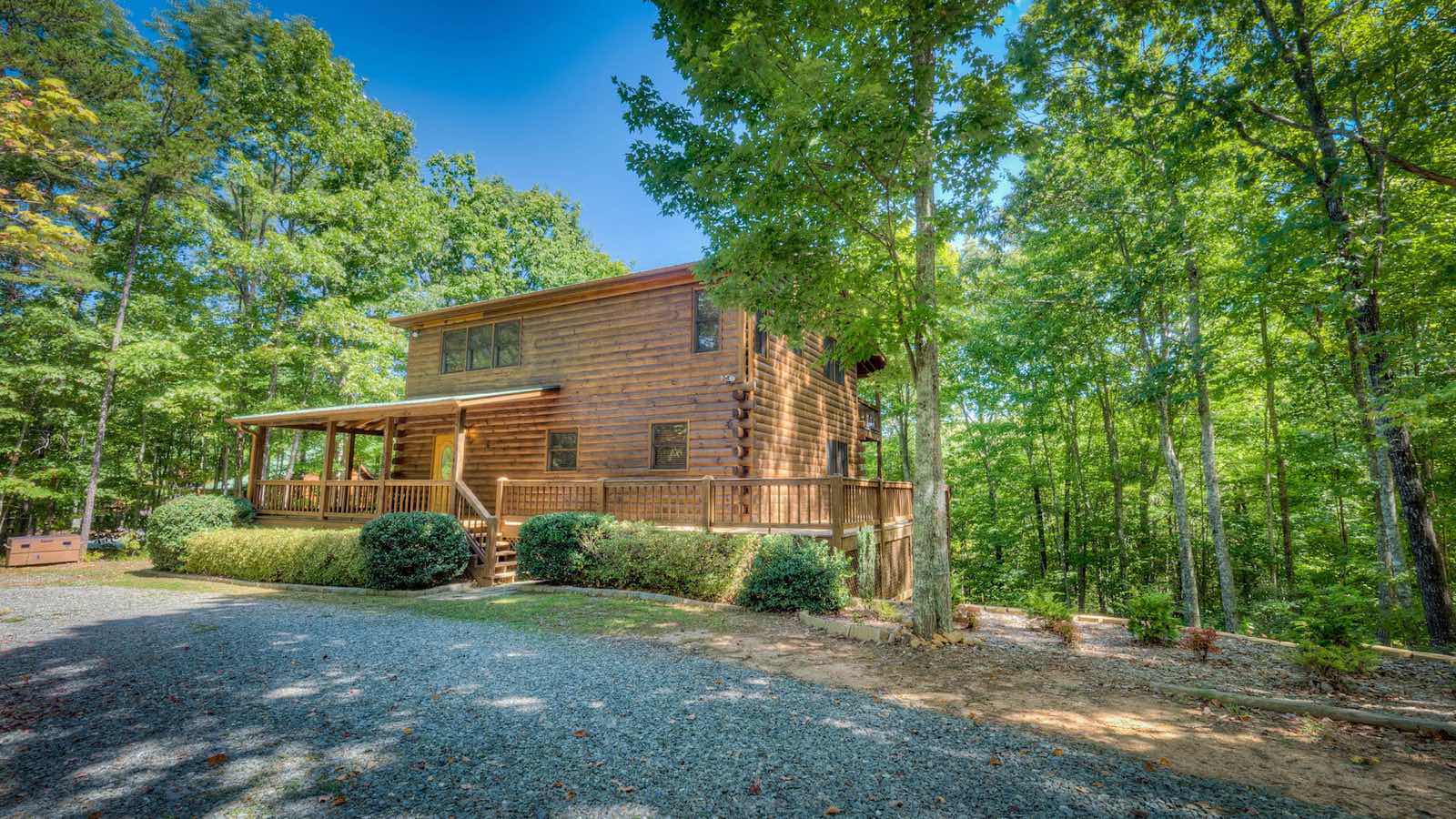 Blue Ridge Treasure Rental Cabin - Blue Ridge, GA